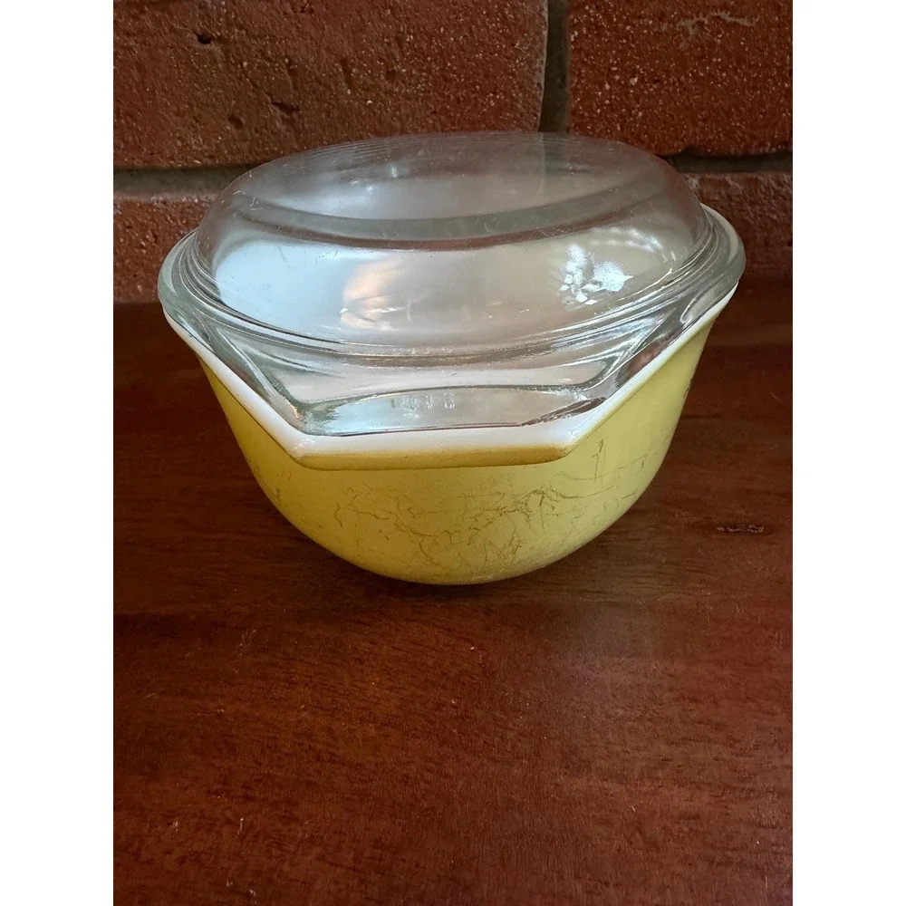 Vintage Pyrex Golden Garland 043 1.5 Qt Oval Casserole with Glass Lid